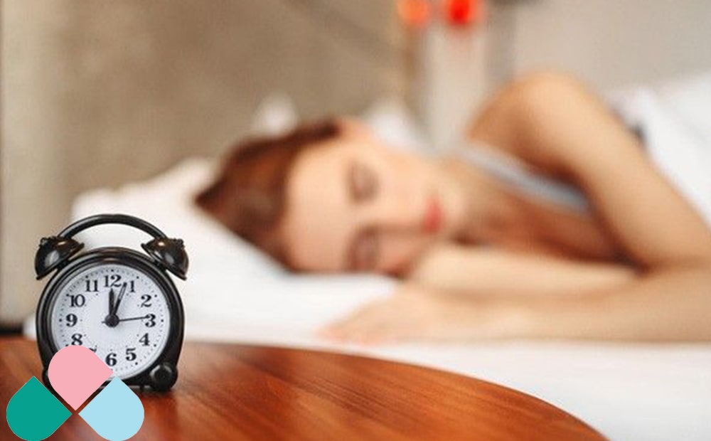 تاثیر خواب زیاد بر پوست